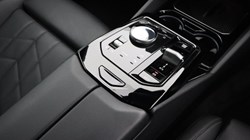 2023 (73) BMW 5 SERIES 520i M Sport 4dr AutoA 5752446