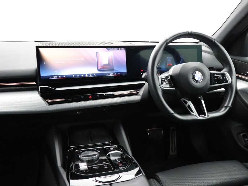 2023 (73) BMW 5 SERIES 520i M Sport 4dr AutoA 5752472