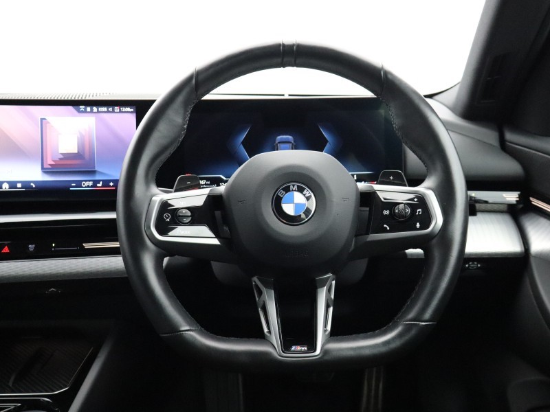 2023 (73) BMW 5 SERIES 520i M Sport 4dr AutoA 5752471