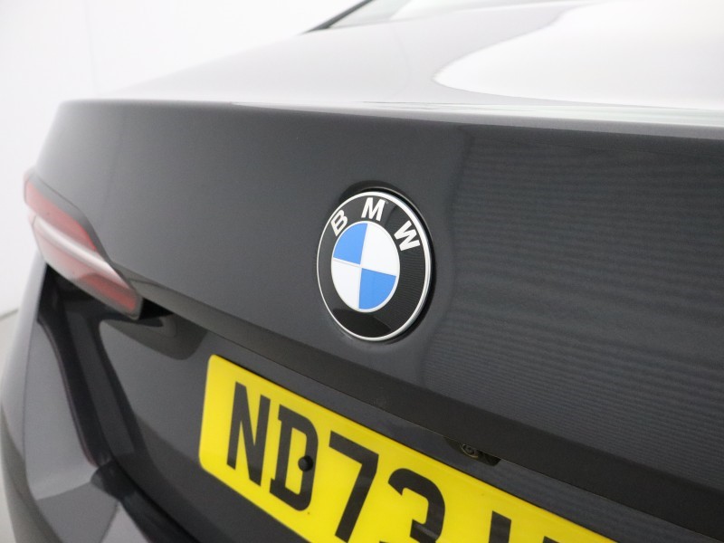 2023 (73) BMW 5 SERIES 520i M Sport 4dr AutoA 5752426