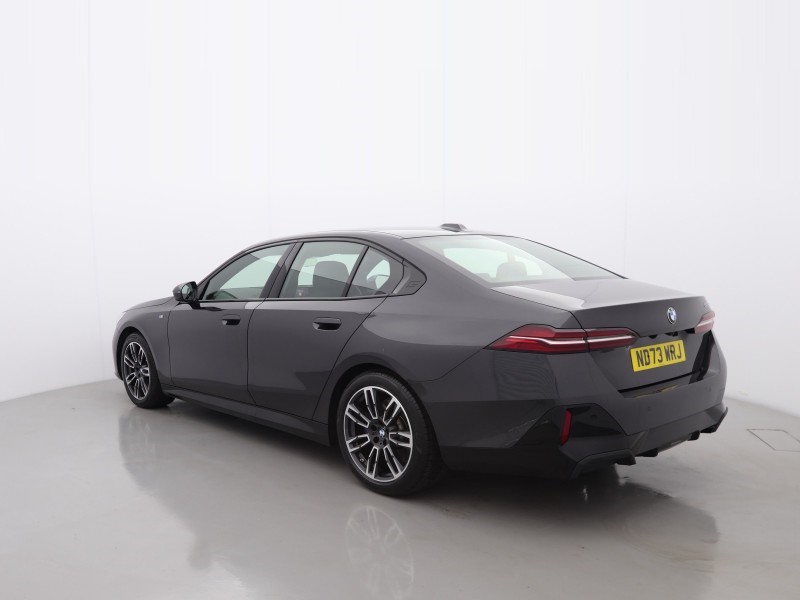 2023 (73) BMW 5 SERIES 520i M Sport 4dr AutoA 5752420