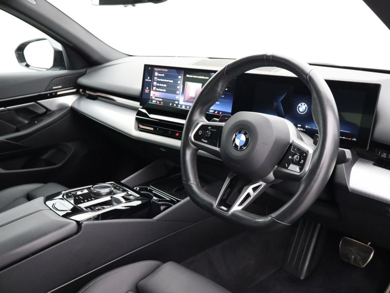 2023 (73) BMW 5 SERIES 520i M Sport 4dr AutoA 5752439