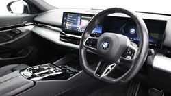 2023 (73) BMW 5 SERIES 520i M Sport 4dr AutoA 5752439