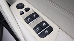 2021 (71) BMW 5 SERIES 530e xDrive SE 4dr Auto 5765063