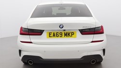 2019 (69) BMW 3 SERIES 330e M Sport 4dr Auto 5711675