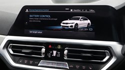 2019 (69) BMW 3 SERIES 330e M Sport 4dr Auto 5711719