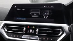 2019 (69) BMW 3 SERIES 330e M Sport 4dr Auto 5711712
