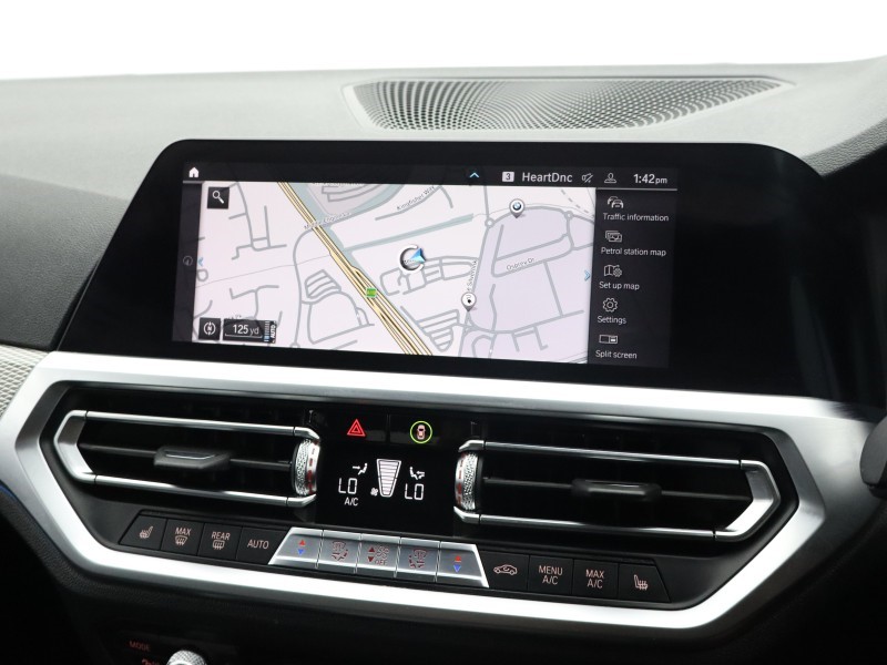 2019 (69) BMW 3 SERIES 330e M Sport 4dr Auto 5711714