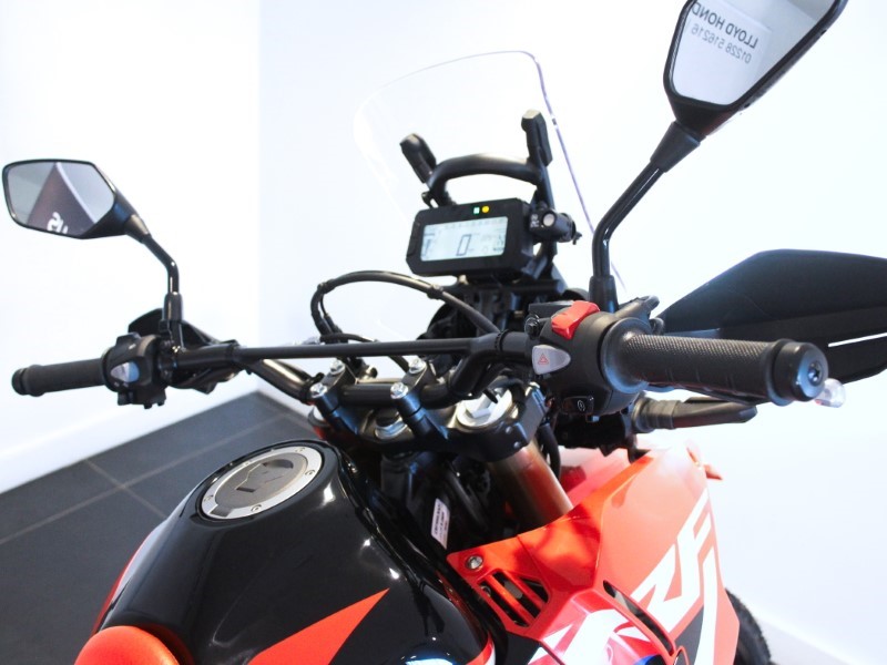 2023 (73) Honda CRF300 Rally 3493737