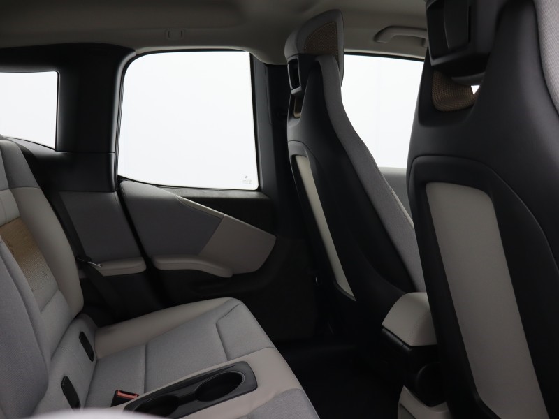 2022 (72) BMW I3 135kW S 42kWh 5dr Auto 5708565