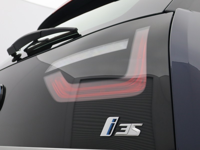 2022 (72) BMW I3 135kW S 42kWh 5dr Auto 5708542