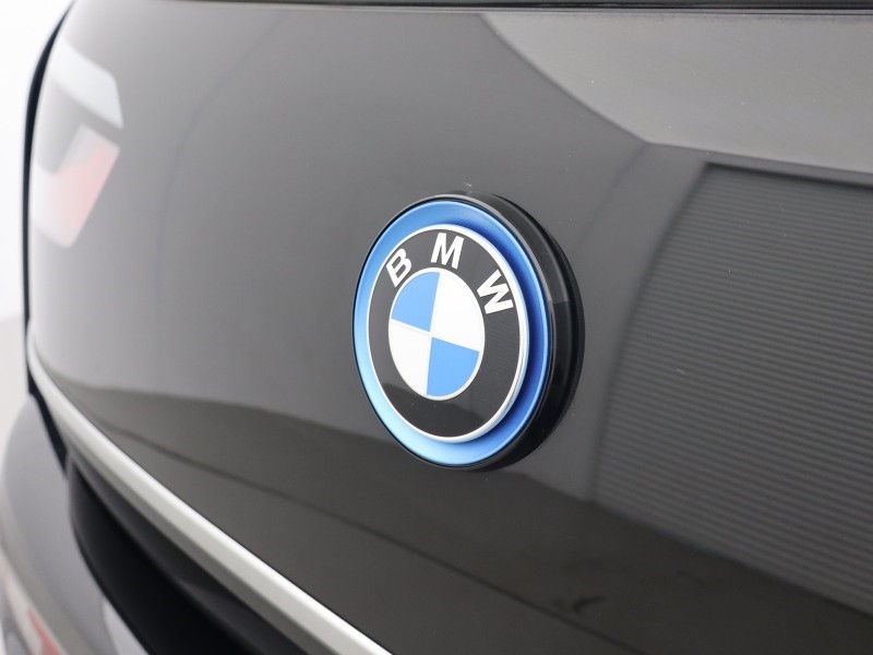 2022 (72) BMW I3 135kW S 42kWh 5dr Auto 5708544