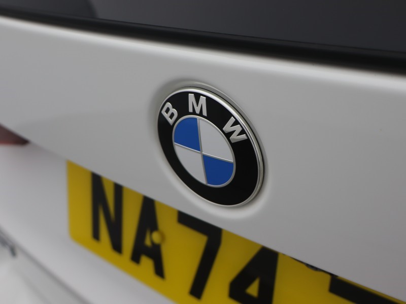 2024 (74) BMW X1 sDrive 20i MHT Sport 5dr Step Auto 5726161