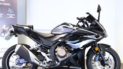 2019 (19) Honda CBR500R 3545088