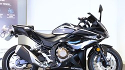 2019 (19) Honda CBR500R 3545080