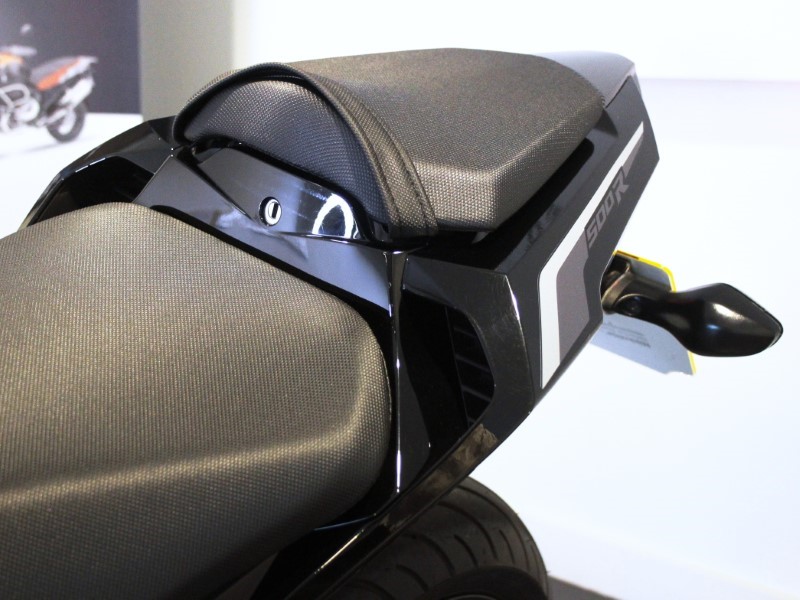 2019 (19) Honda CBR500R 3545108