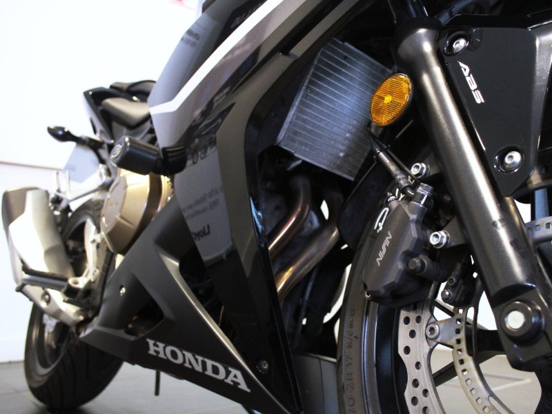 2019 (19) Honda CBR500R 3545104