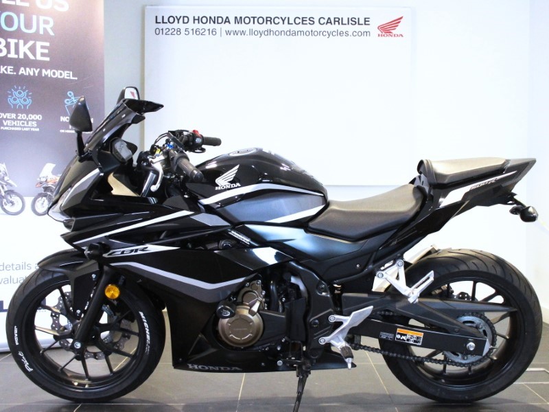 2019 (19) Honda CBR500R 3545084