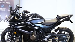 2019 (19) Honda CBR500R 3545084