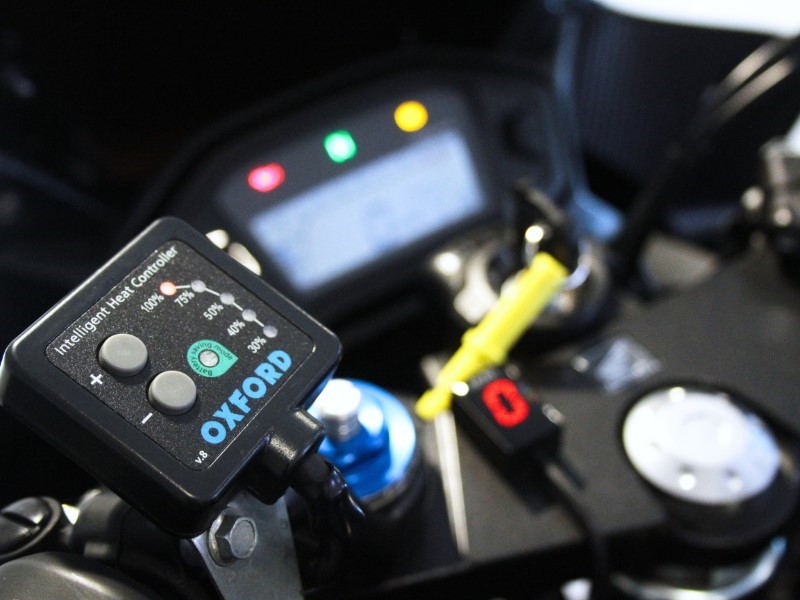 2019 (19) Honda CBR500R 3545090