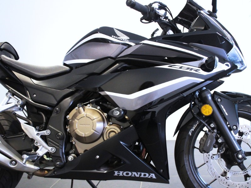 2019 (19) Honda CBR500R 3545103
