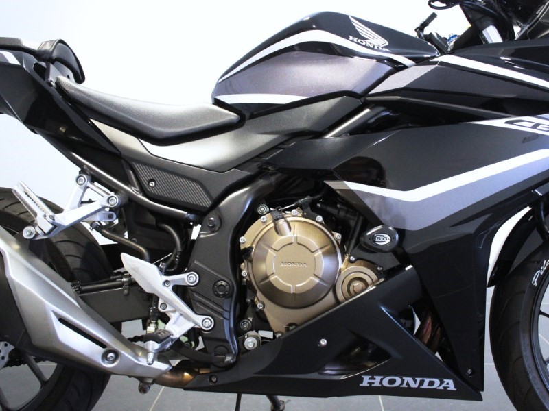 2019 (19) Honda CBR500R 3545102