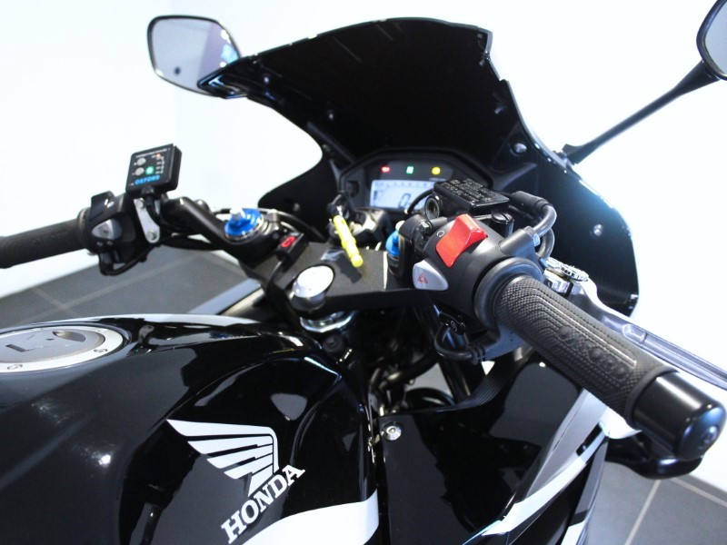 2019 (19) Honda CBR500R 3545094