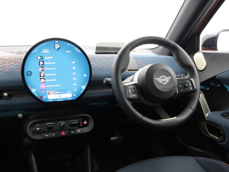 2026 (75) MINI ACEMAN 160kW SE Exclusive 54kWh 5dr Auto 5677345
