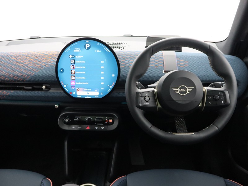 2026 (75) MINI ACEMAN 160kW SE Exclusive 54kWh 5dr Auto 5677343