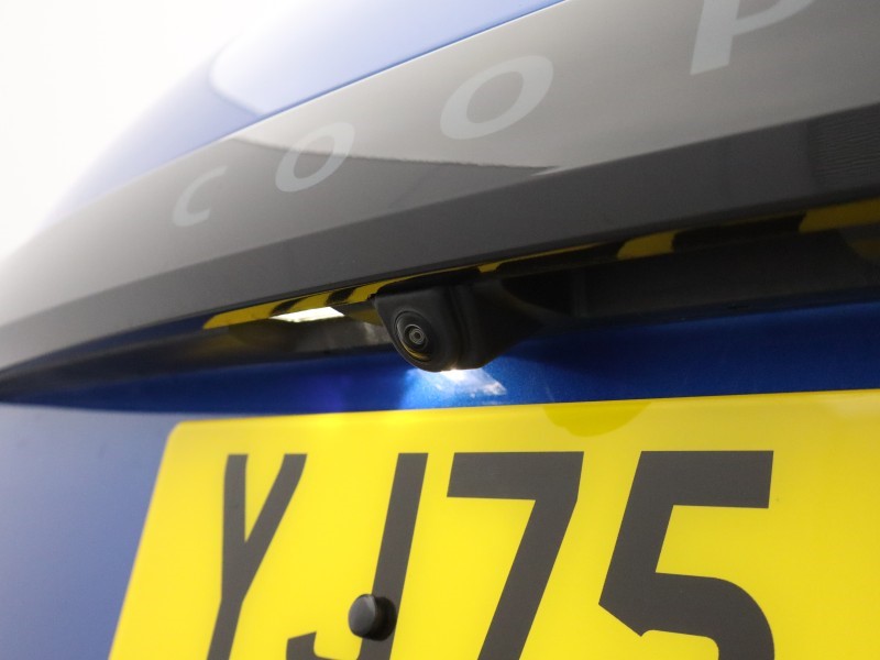 2026 (75) MINI COOPER 2.0 S Sport 5dr Auto 5677112