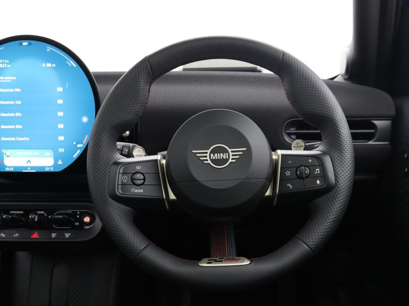 2026 (75) MINI COOPER 2.0 S Sport 5dr Auto 5677149