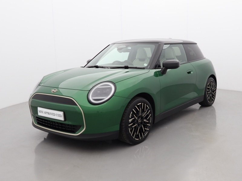 2026 (75) MINI COOPER 135kW E Exclusive 41kWh 3dr Auto 5677234