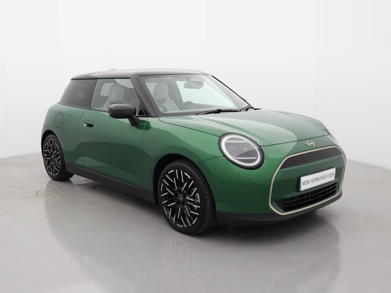 2026 (75) MINI COOPER 135kW E Exclusive 41kWh 3dr Auto