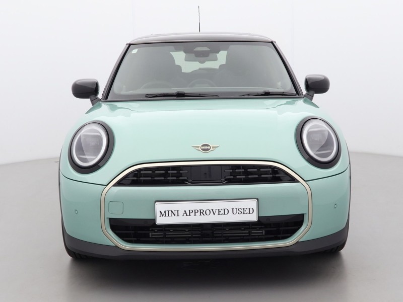 2026 (75) MINI COOPER 1.5 C Exclusive 3dr Auto 5679241
