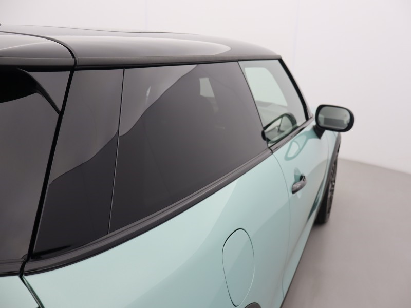 2026 (75) MINI COOPER 1.5 C Exclusive 3dr Auto 5679252