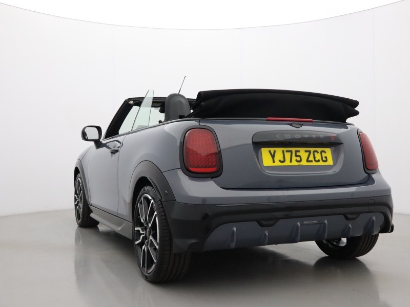 2026 (75) MINI COOPER 2.0 S Sport 2dr Auto 5677180