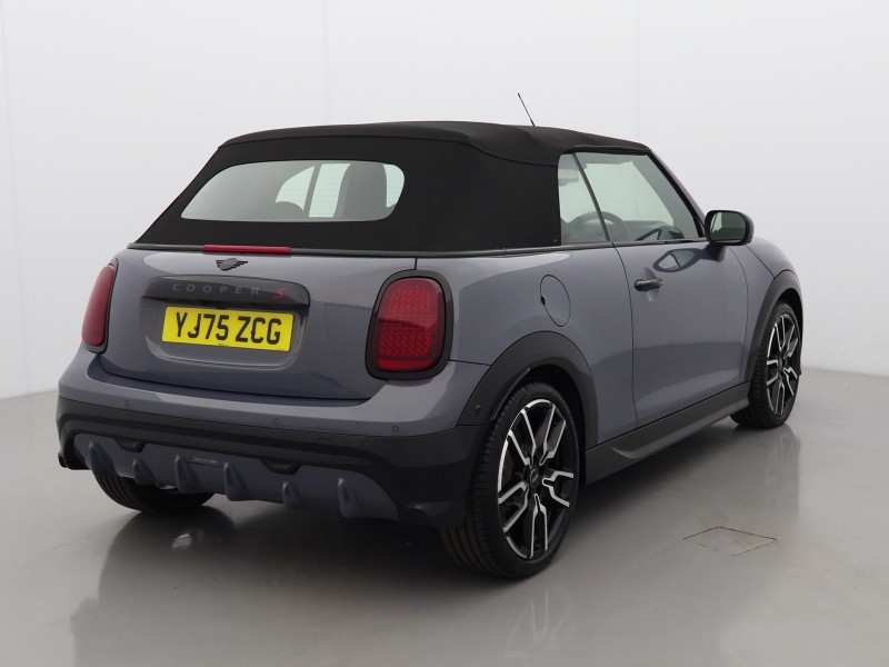 2026 (75) MINI COOPER 2.0 S Sport 2dr Auto 5677168