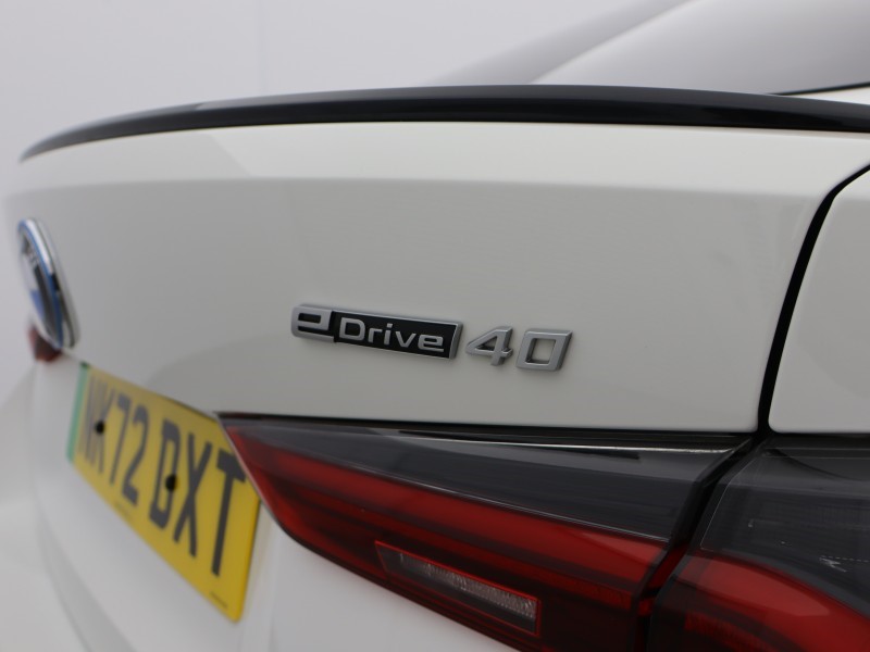 2022 (72) BMW I4 250kW eDrive40 M Sport 83.9kWh 5dr Auto 5728478