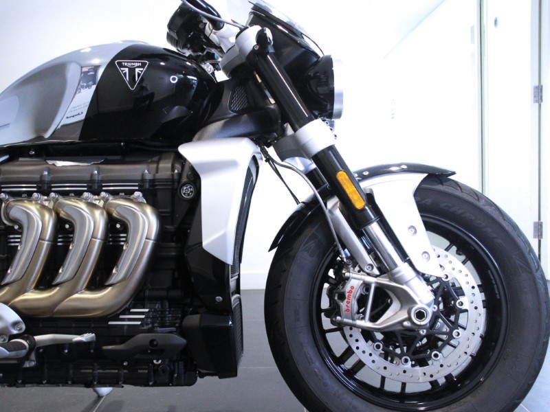 2024 (24) Triumph Rocket 3 R Chrome 3569585