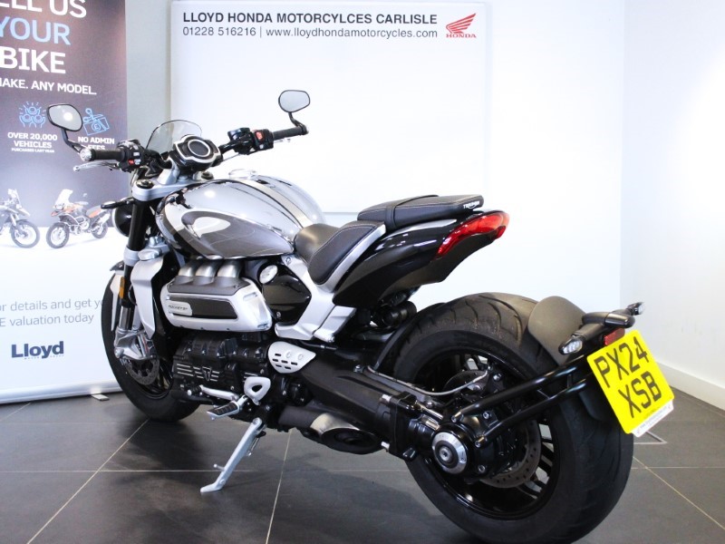 2024 (24) Triumph Rocket 3 R Chrome 3569570