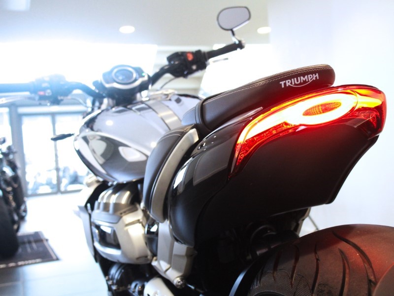2024 (24) Triumph Rocket 3 R Chrome 3569591