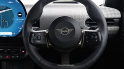 2025 (25) MINI COOPER 1.5 C Exclusive 5dr Auto 5706681