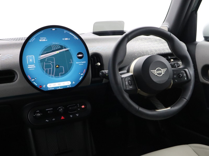 2025 (25) MINI COOPER 1.5 C Exclusive 5dr Auto 5706680