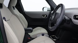 2025 (25) MINI COOPER 1.5 C Exclusive 5dr Auto 5706675