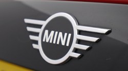 2024 (73) MINI HATCHBACK 1.5 Cooper Classic Premium 5dr Auto 5712985