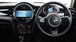 2024 (73) MINI HATCHBACK 1.5 Cooper Classic Premium 5dr Auto 5713032