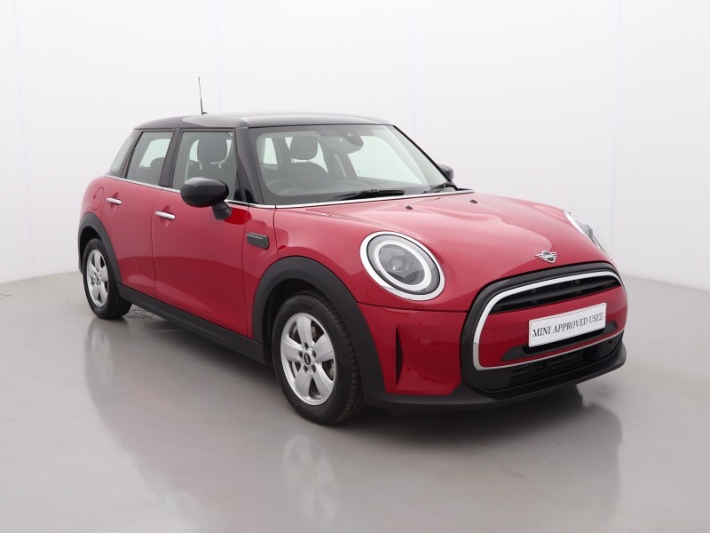 2024 (73) MINI HATCHBACK 1.5 Cooper Classic Premium 5dr Auto