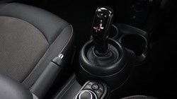 2024 (73) MINI HATCHBACK 1.5 Cooper Classic Premium 5dr Auto 5713008