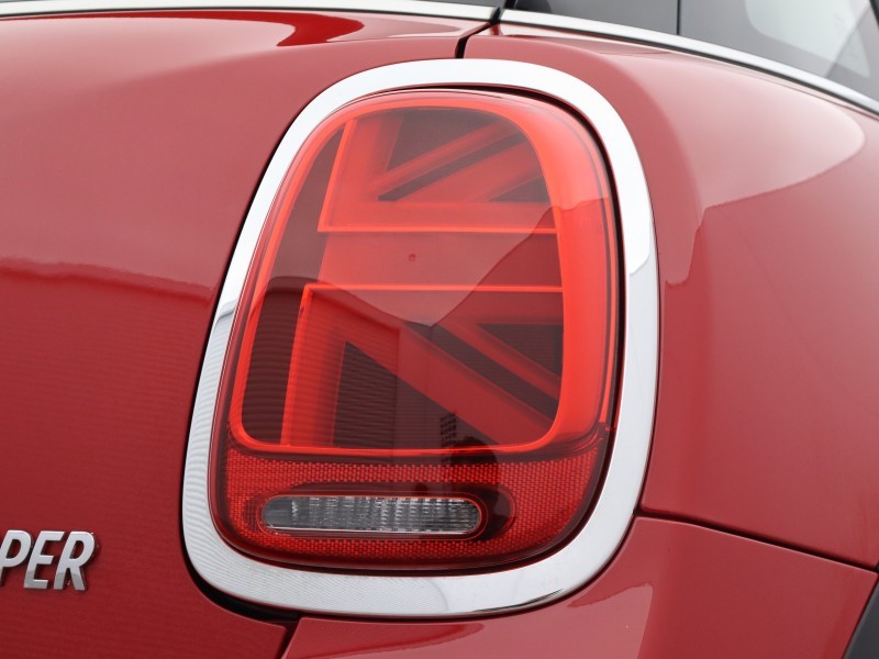 2024 (73) MINI HATCHBACK 1.5 Cooper Classic Premium 5dr Auto 5712983