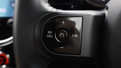 2024 (73) MINI HATCHBACK 1.5 Cooper Classic Premium 5dr Auto 5713003